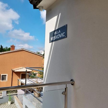 Villa Miskovic Banjole Buitenkant foto